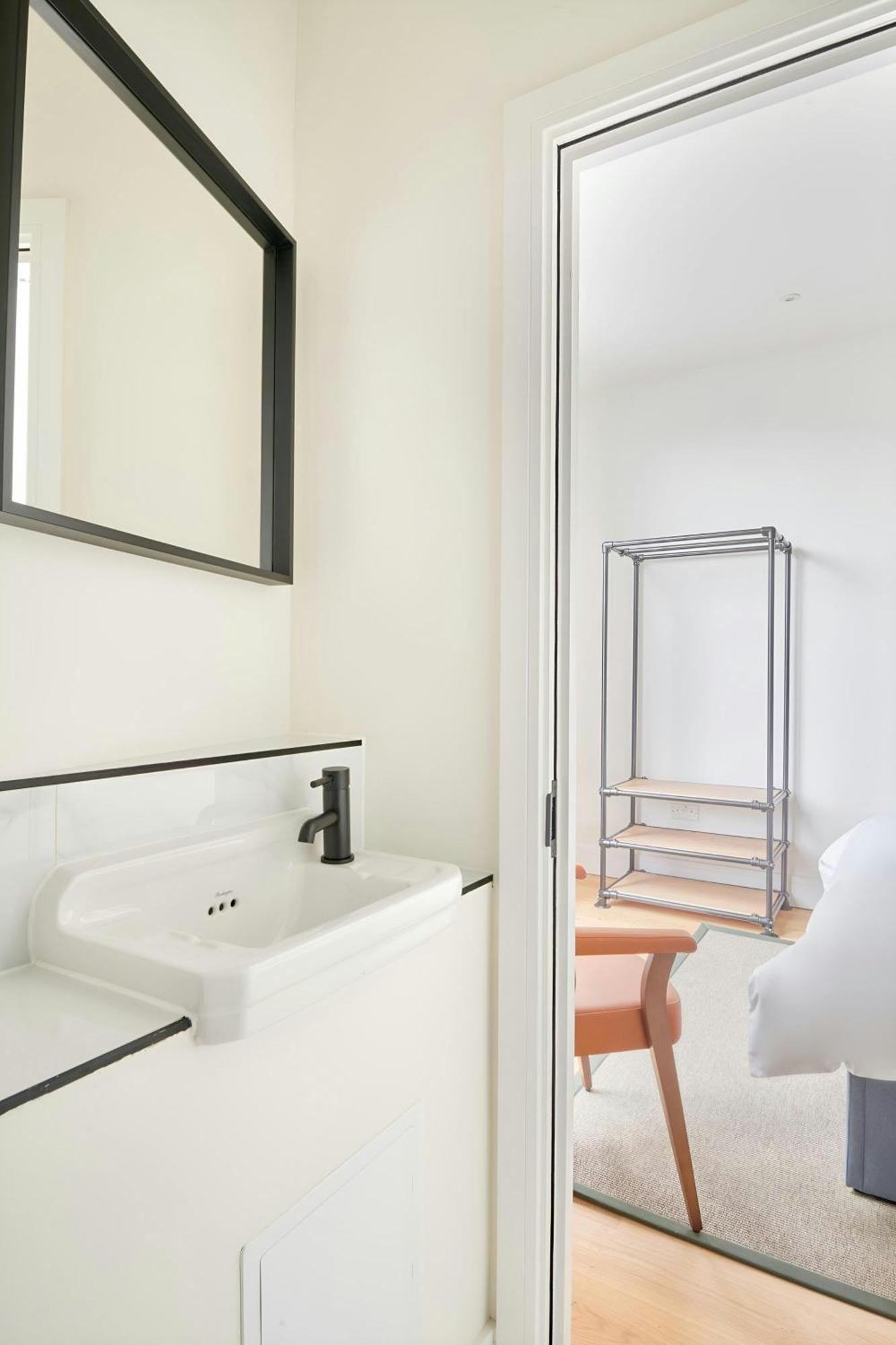 The Prince Hotel Vauxhall, Sonder By Marriott Bonvoy Hotel 3*