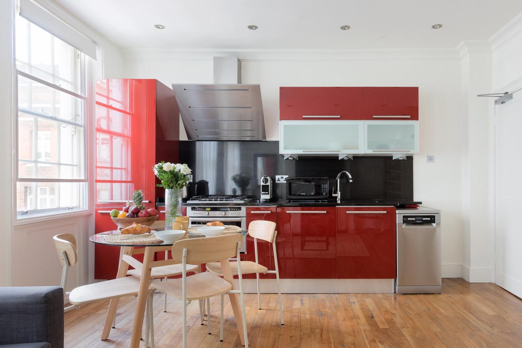 Fantastic One Bedroom In Soho *
