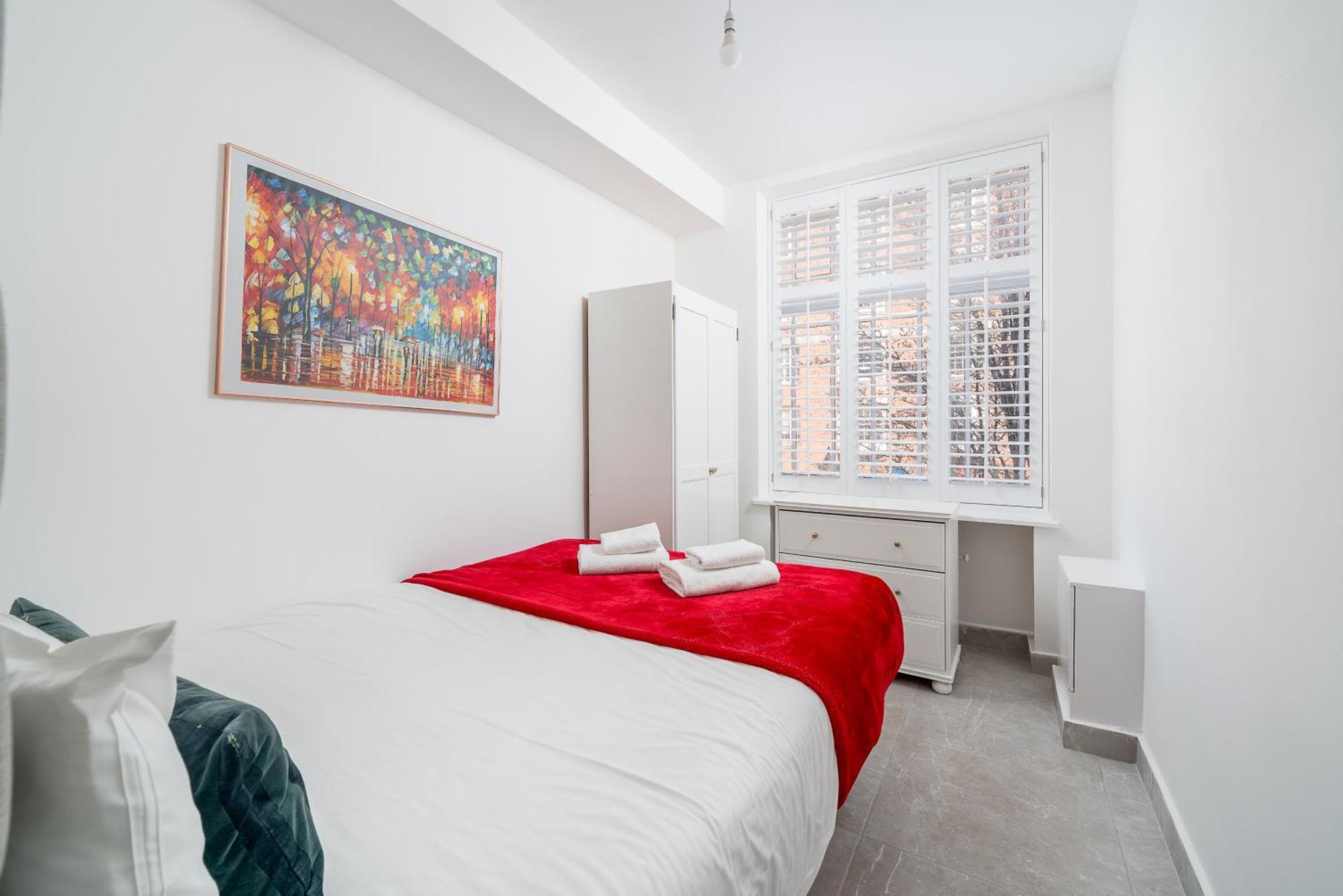 Joivy 2-bed Flat Near Notting Hill Londres