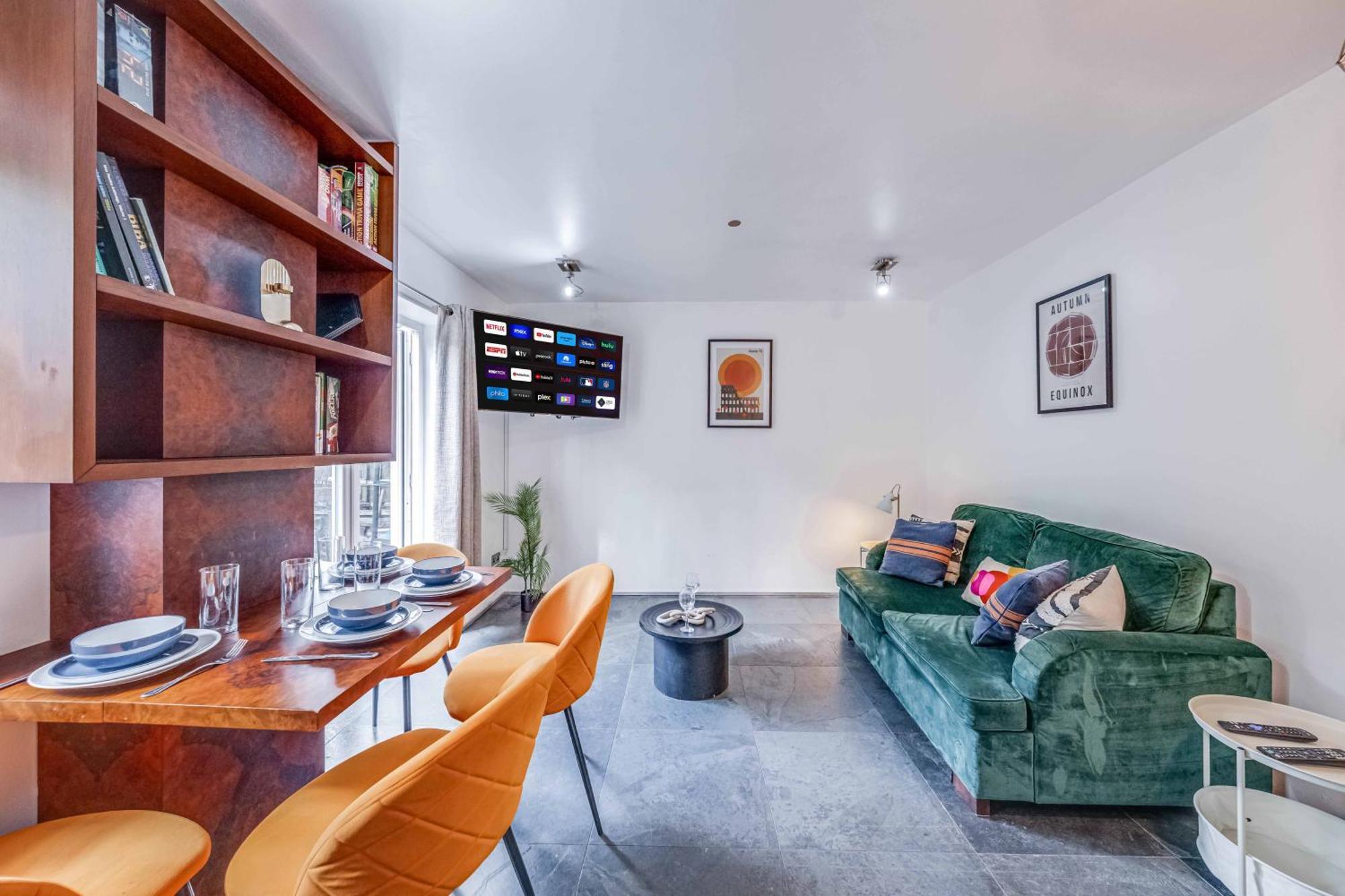 Apartment Stepney Gated Area With Parking & Garden London