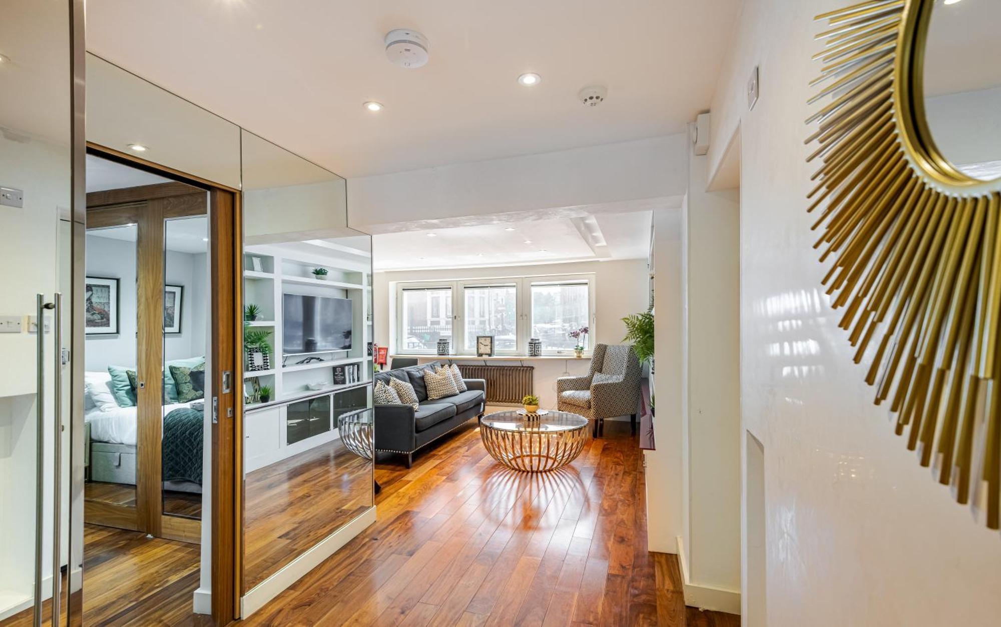 Modern Knightsbridge Ground Floor Apartment With Ac Steps Away From Harrods Londres
