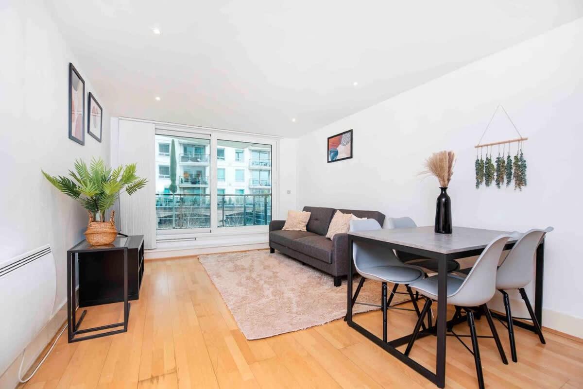 Terraced Riverview * Londen