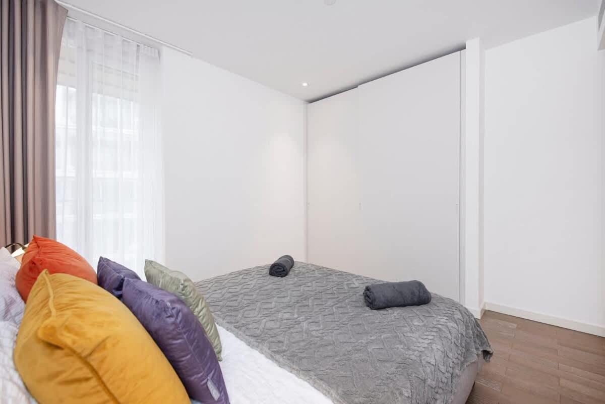 Modern 2 Bed Battersea Power Station * Londres