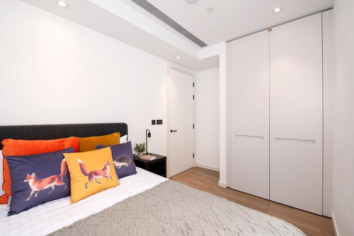 Modern 2 Bed Battersea Power Station Apartamento *