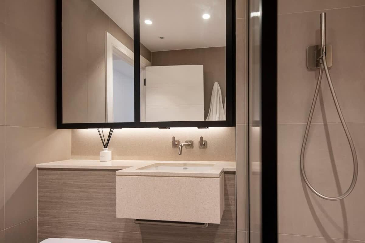 Apartment Lux And Large 2 Bed Battersea Power Station