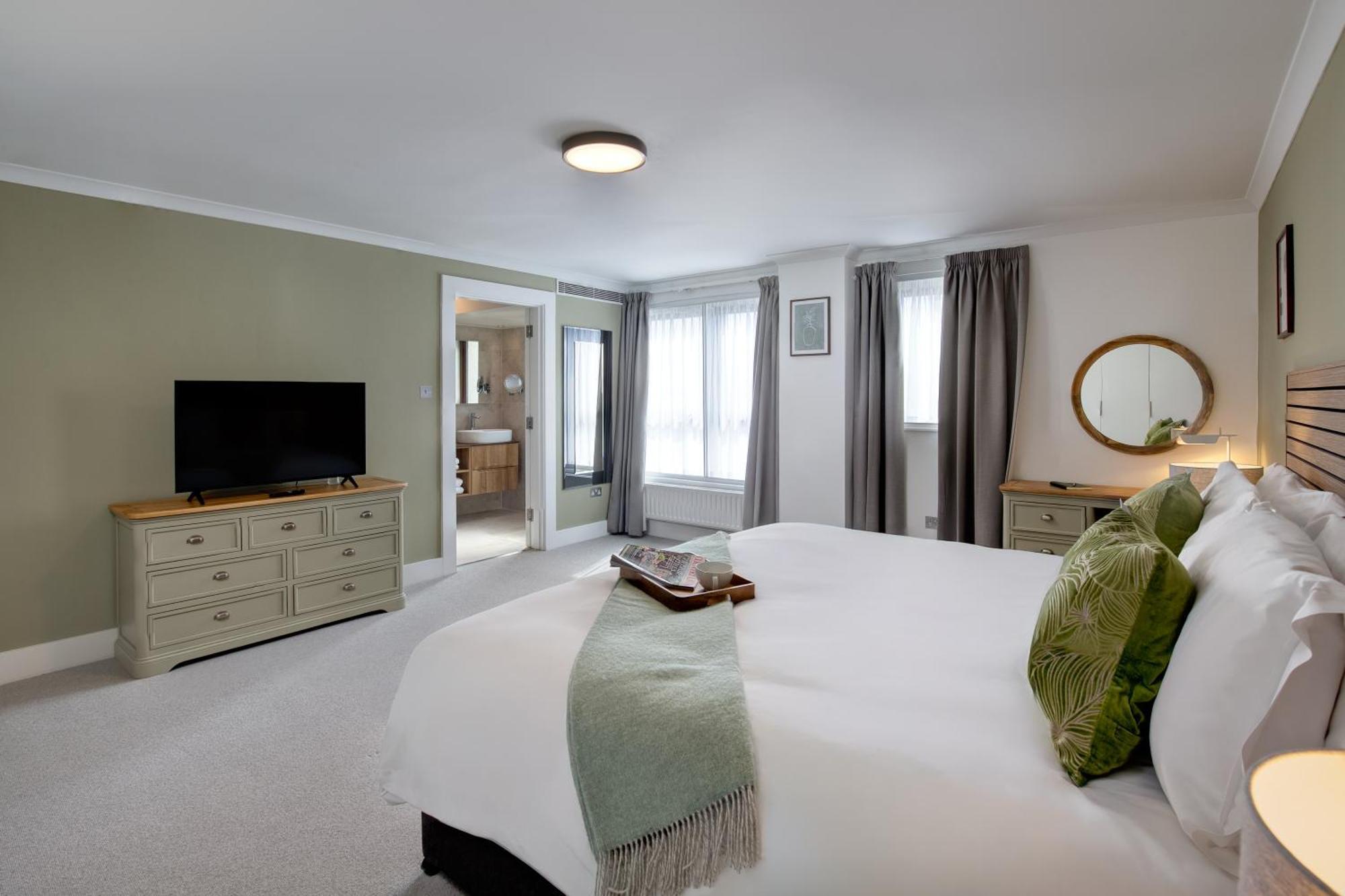 Monarch House - Serviced - Kensington Londres