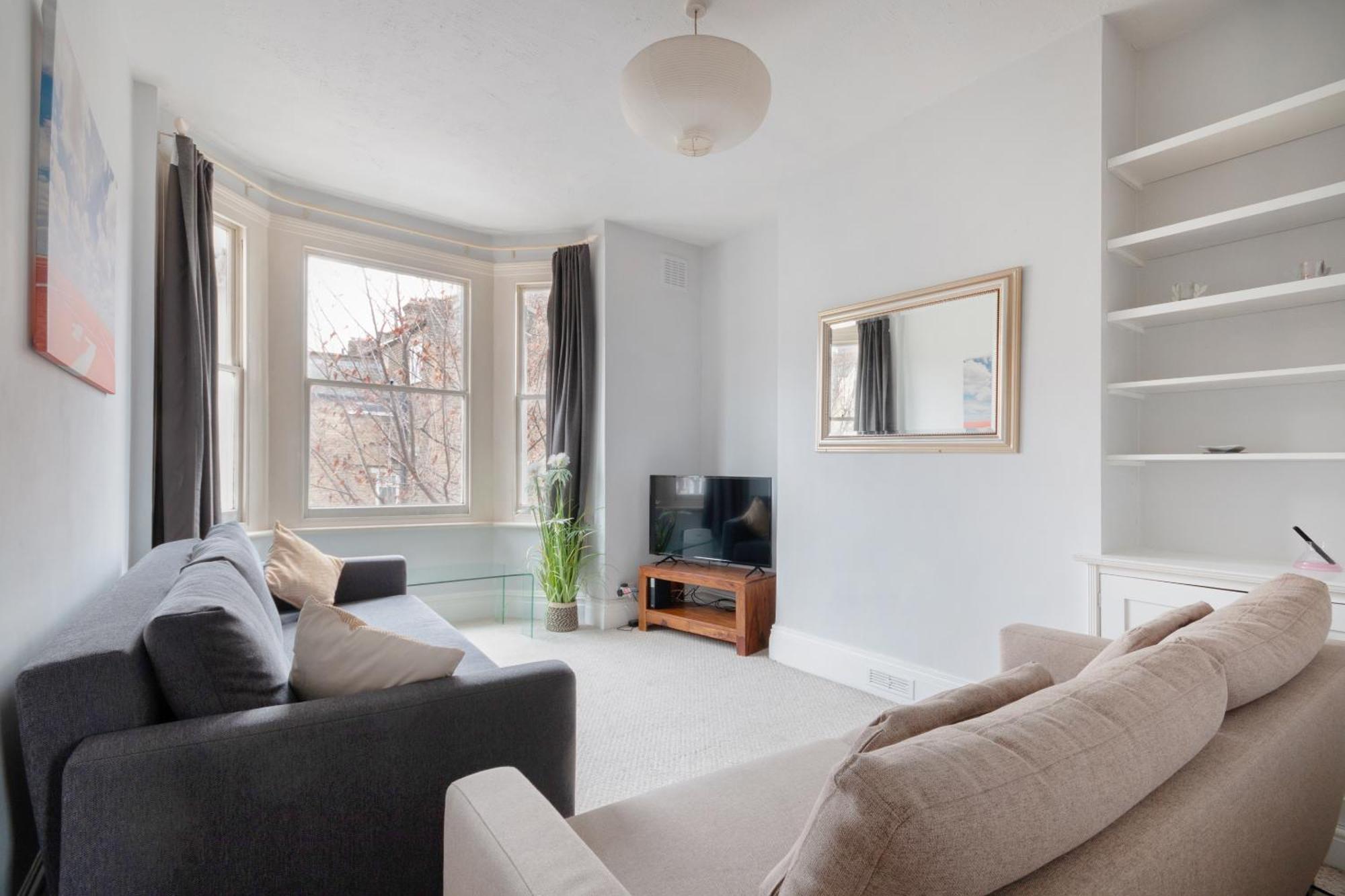 Apartment 1 Bed Clapham Junction London