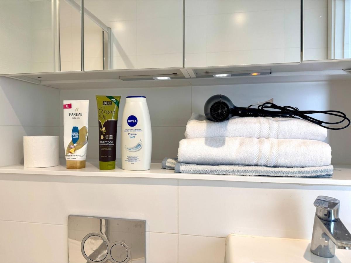 Prime Location! Cozy By Riverside,tube, Shops *