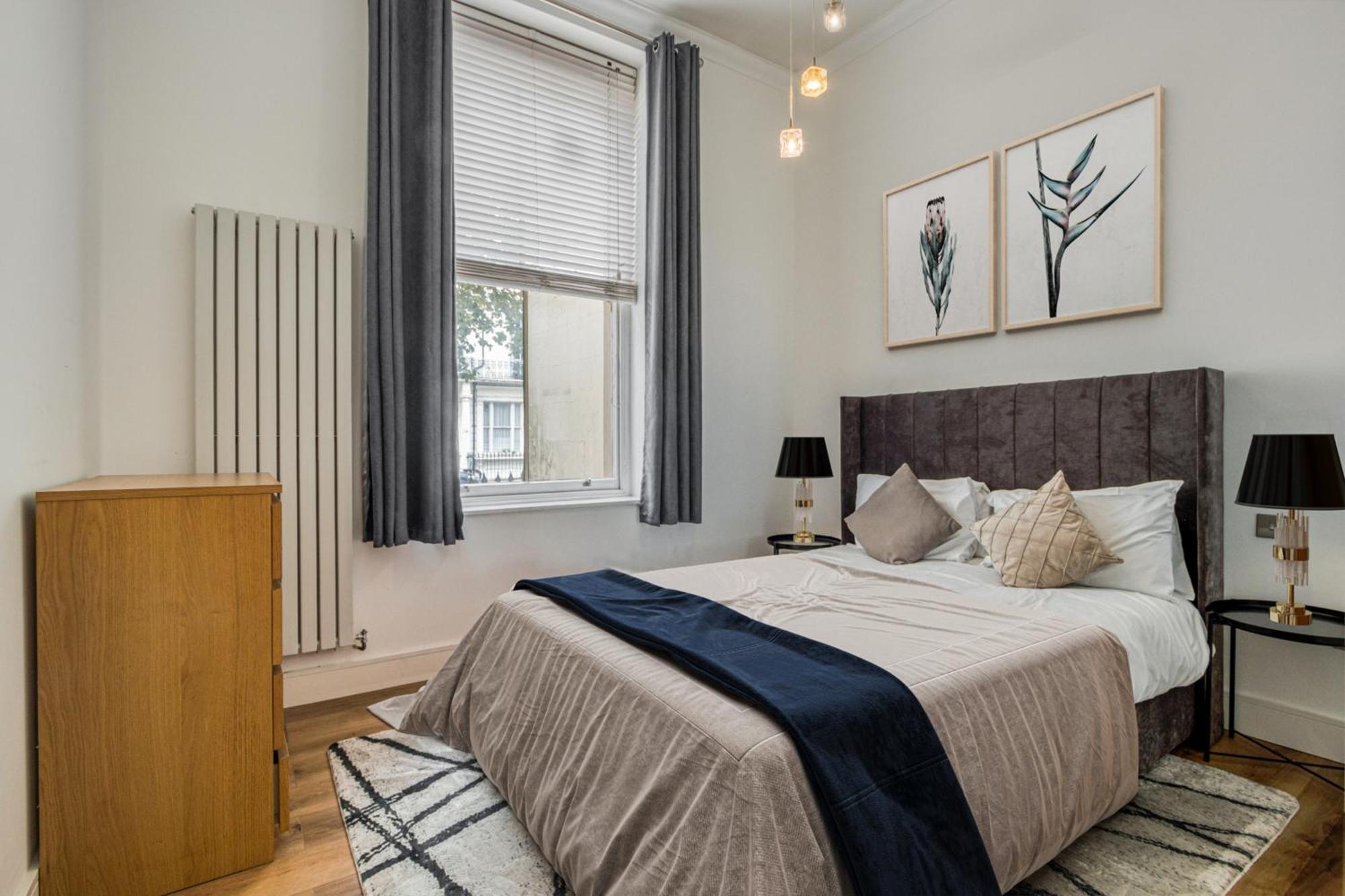 3.5 High Ceilings - Centrally Located *