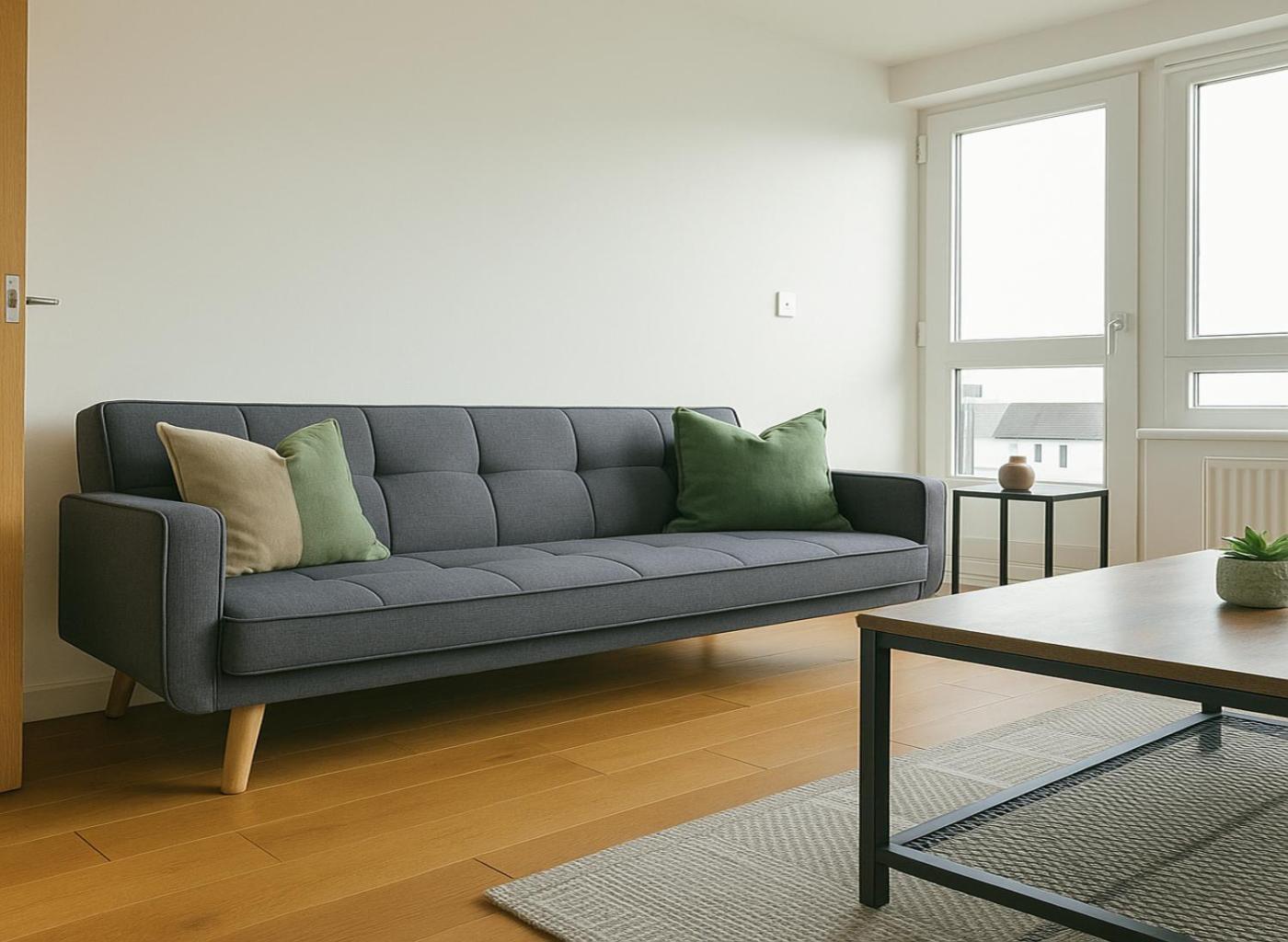 2 Bed Flat Near Westfield Apartment *