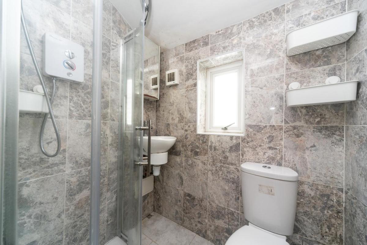 Stunning Contemporary 2 Bed With Parking Apartamento *