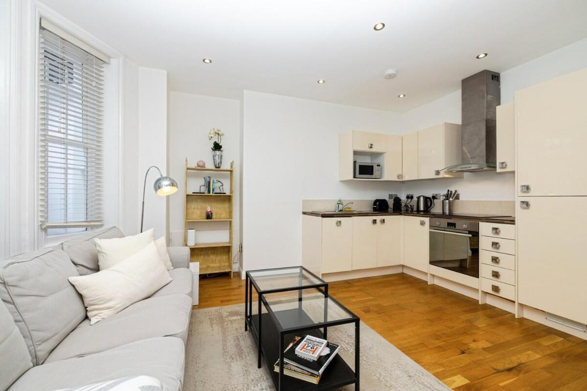 Appartement 1 King Bed Fast Wifi Earls Court 2 Pax