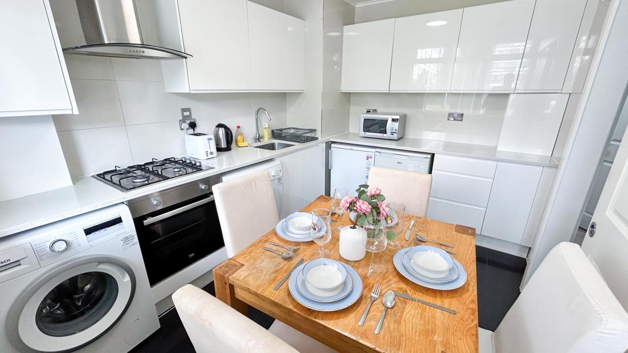 Cosy 3 Bedroom 3 Bathroom Flat With Private Garden- Maida Vale, Near Paddington Apartamento