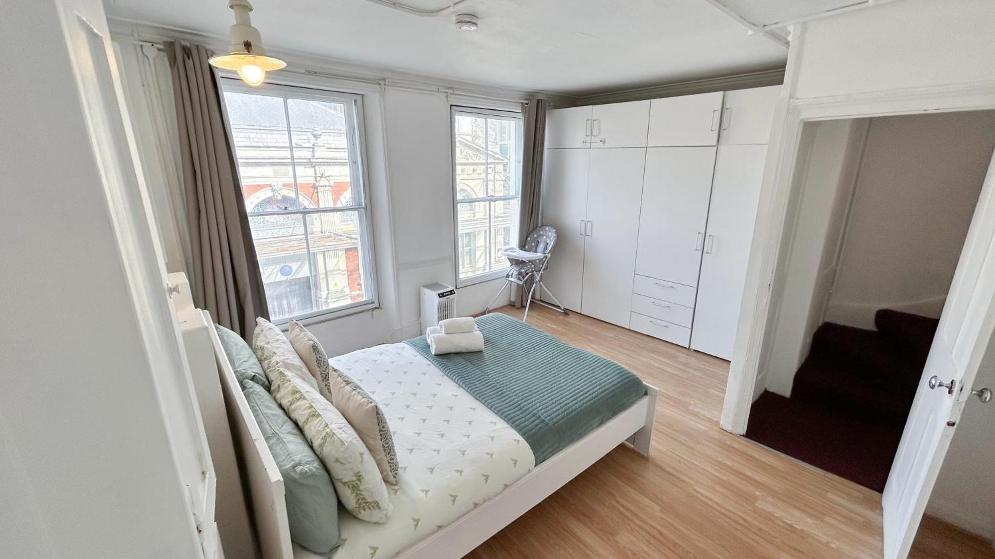 Chic 2-bedroom Flat In Farringdon Barbican Centre Vakantiehuis