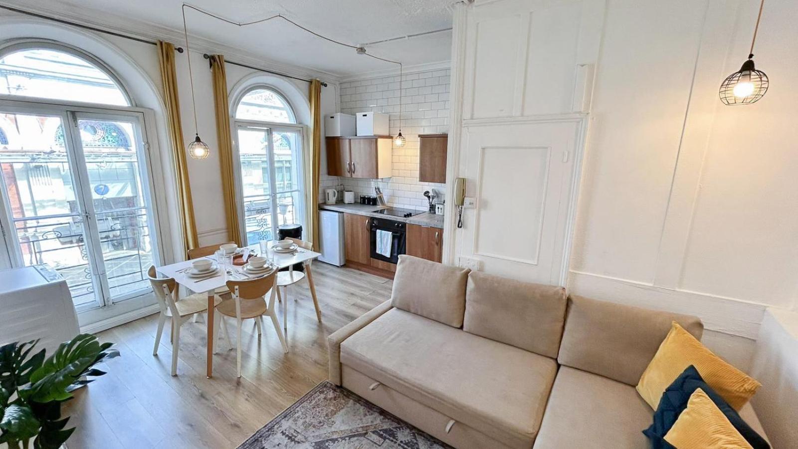 Vakantiehuis Chic 2-bedroom Flat In Farringdon Barbican Centre Londen