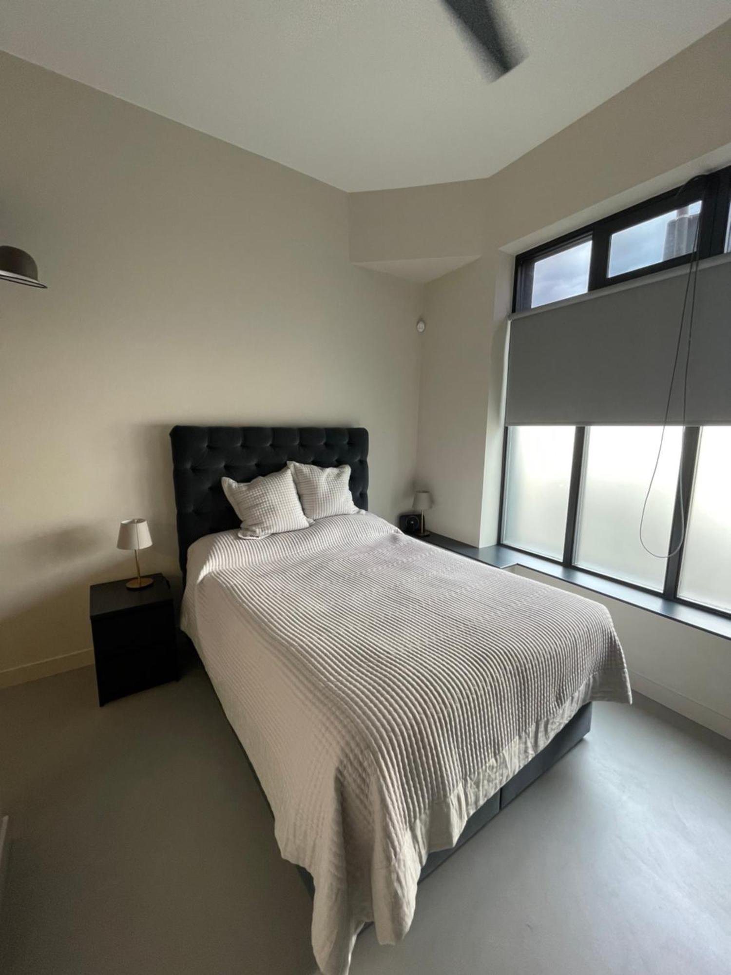 Sleek & 1bd Flat - Battersea Park Apartment *