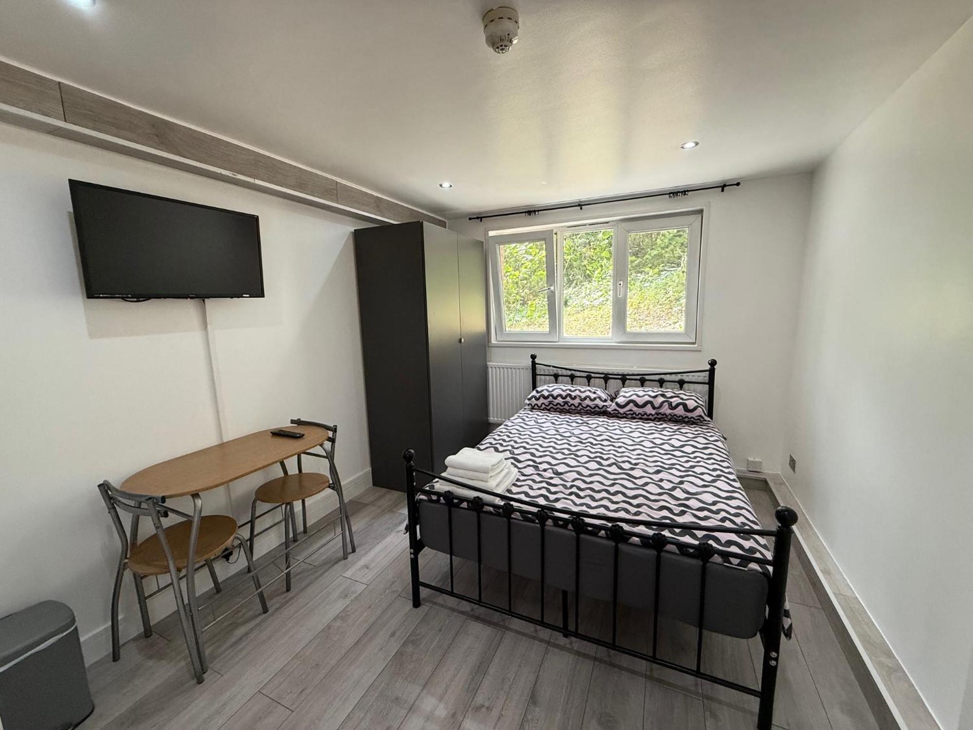Comfy - Finchley Road Apartment London