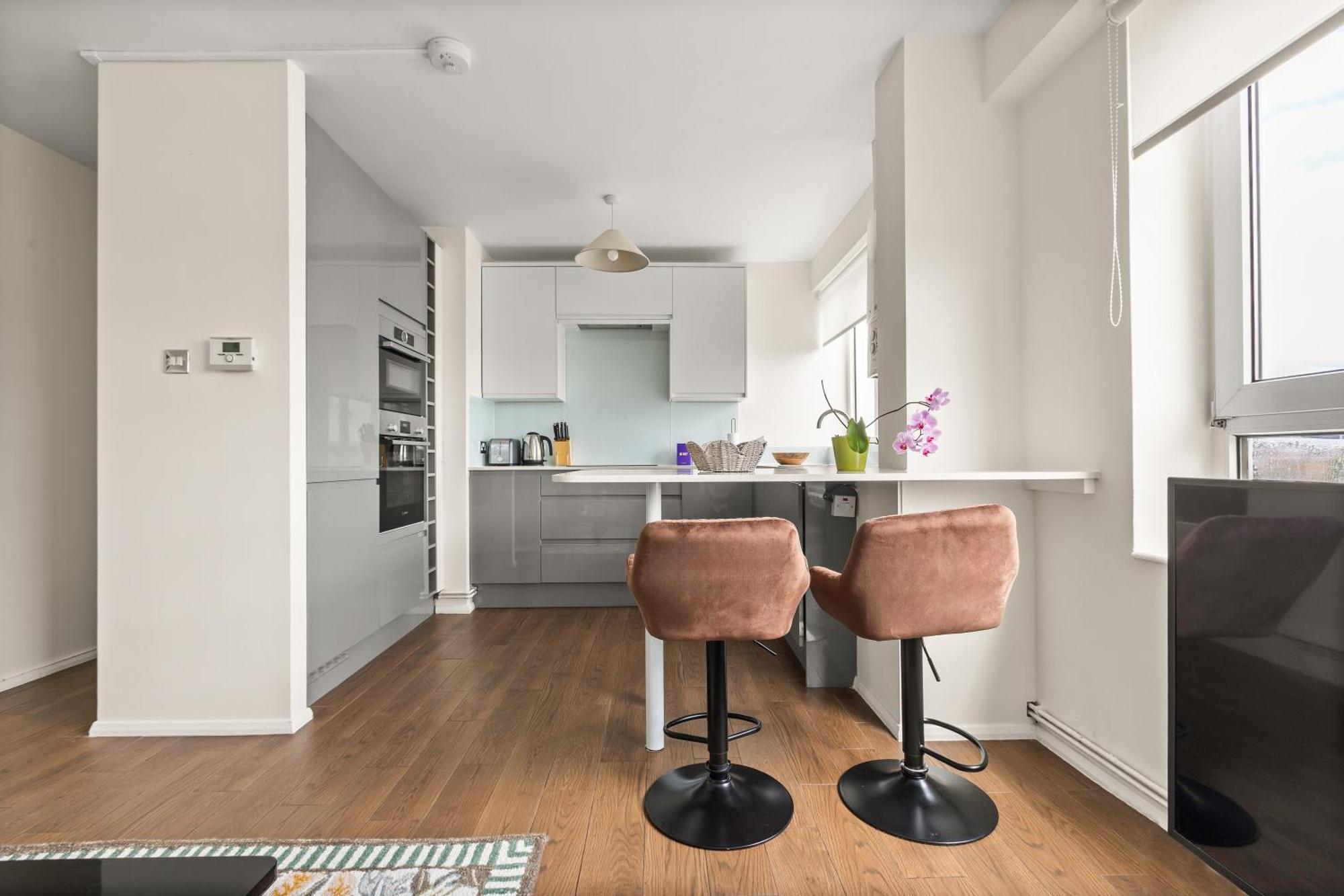 Apartment Charming 1 Bedroom Serviced In Camden London