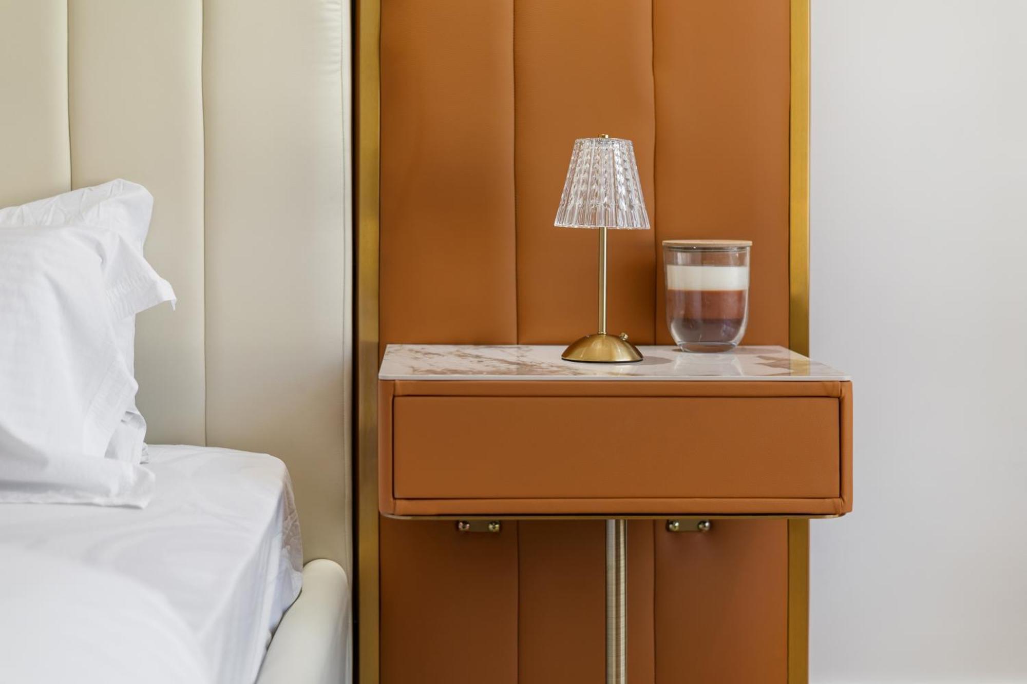 Exclusive 2-bedroom Retreat In Iconic Mayfair H8 *