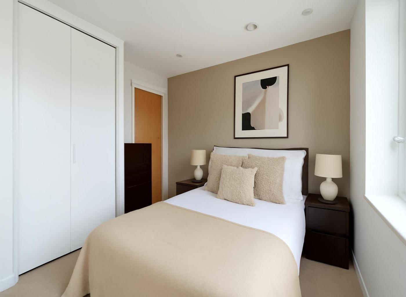 Limehouse Modern Flat