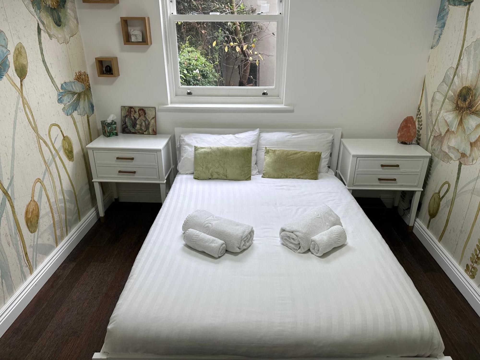 Unique Luxury In The Heart Of London. Air Conditioned With Private Garden Apartamento