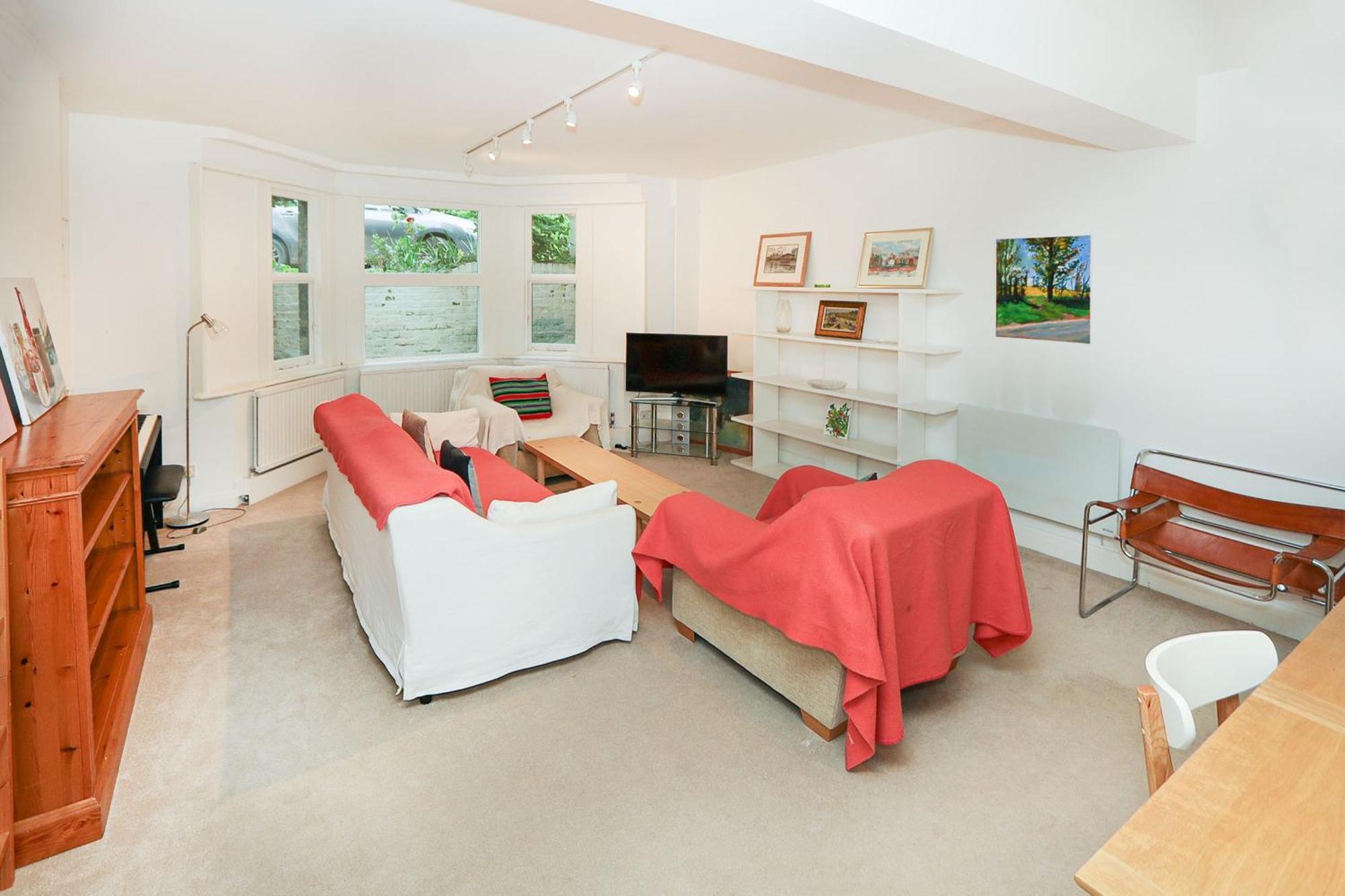 Apartamento Elegant 2-bedroom Getaway W Terrace & Garden Views Londres