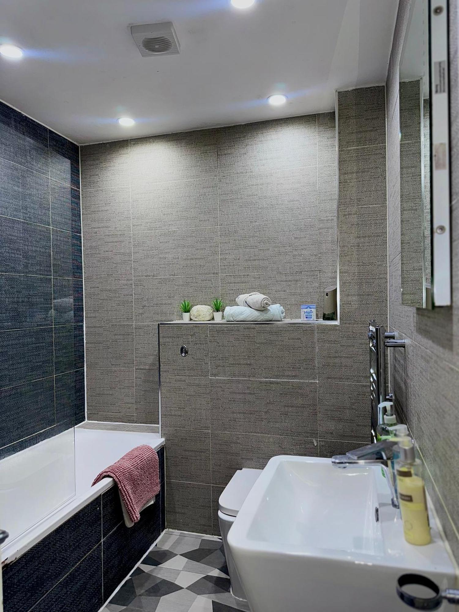 Modern Apartment London