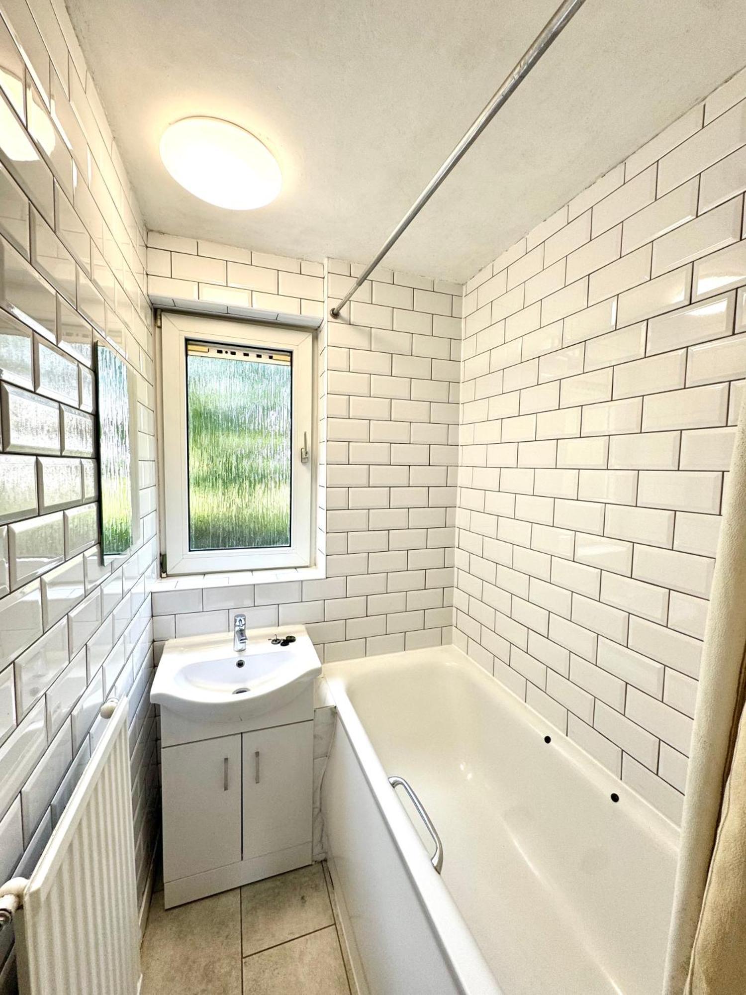 Сasa de vacaciones Colourful 4 Bedroom - Mile End - Central, Hammersmith & And District Lines