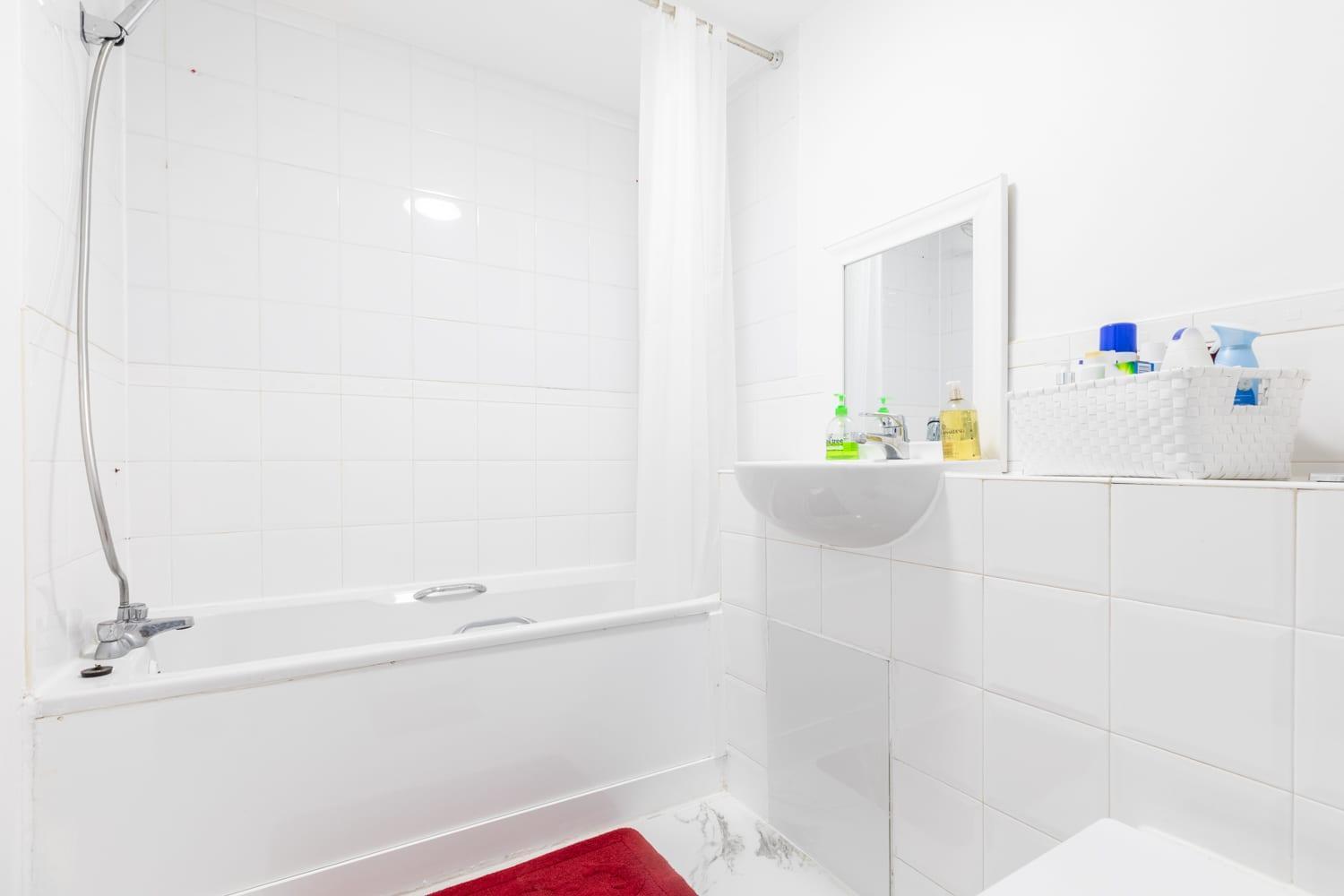 Modern 2br - 25min To Casa de férias Londres