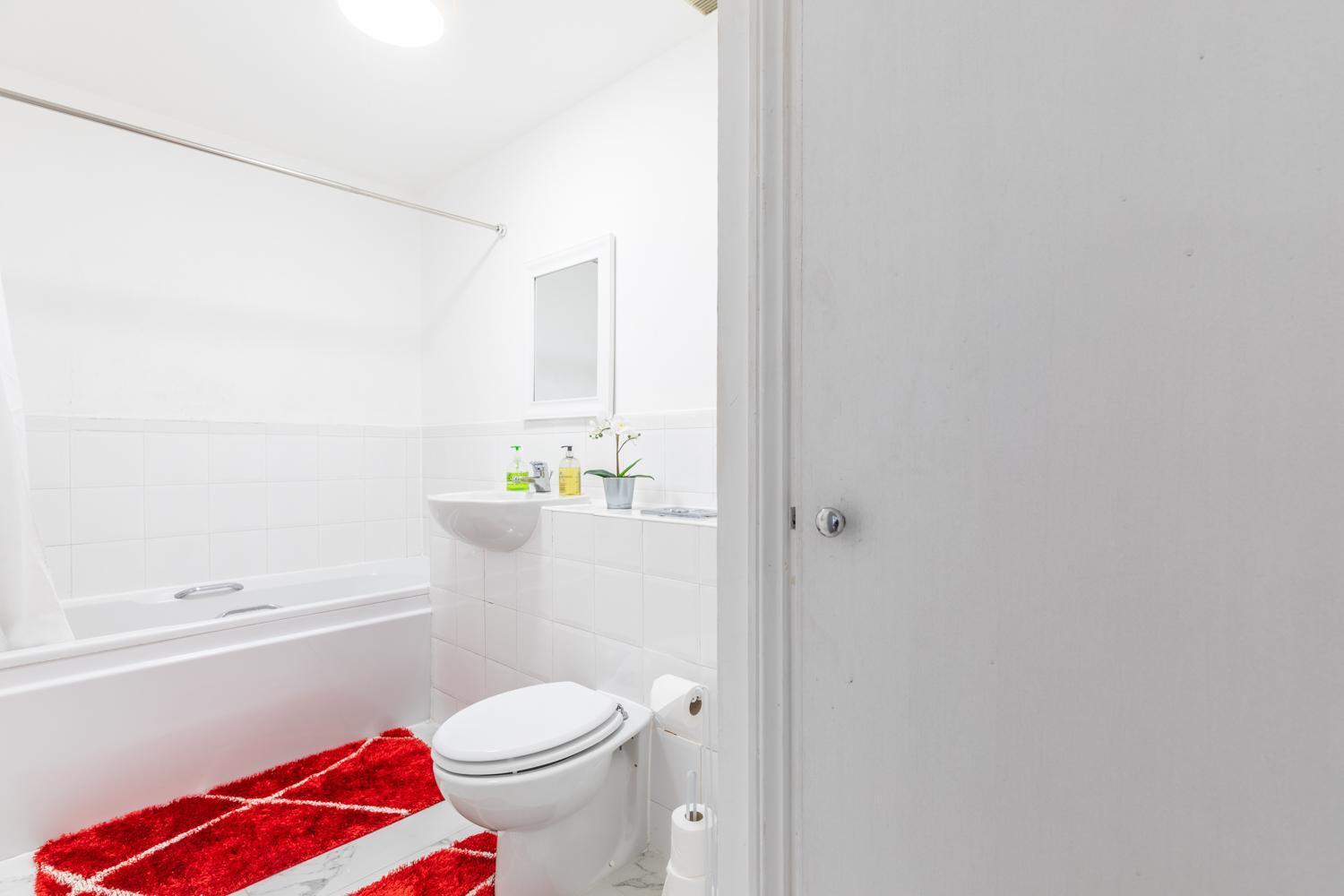 Apartment Skyline Haven - Modern 2b, Parking, Wifi & 4ktv *