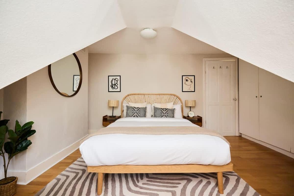 Apartamento The Waterlow Park Wonder - Trendy 2bdr With Study And Patio Londres