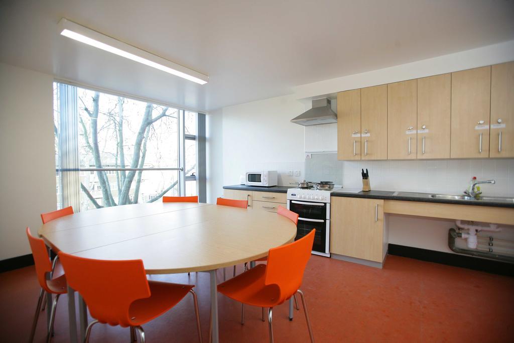 Davies Court Hostal Londres