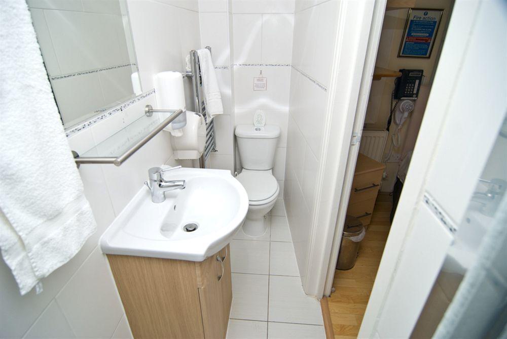 Holland Park Grove 3* Londres
