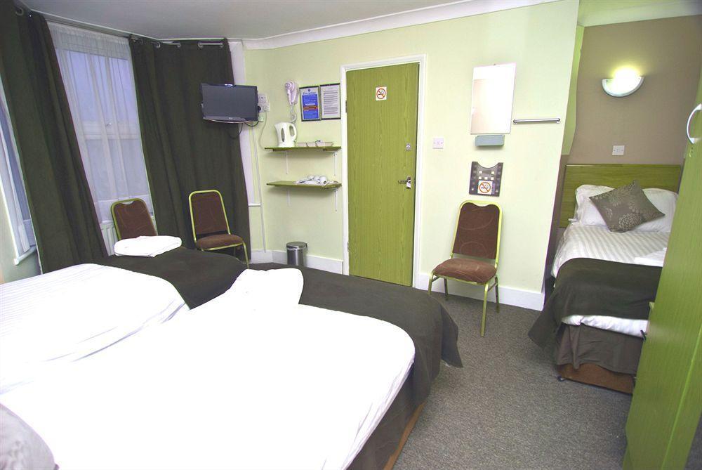 Holland Park Grove 3* Londres