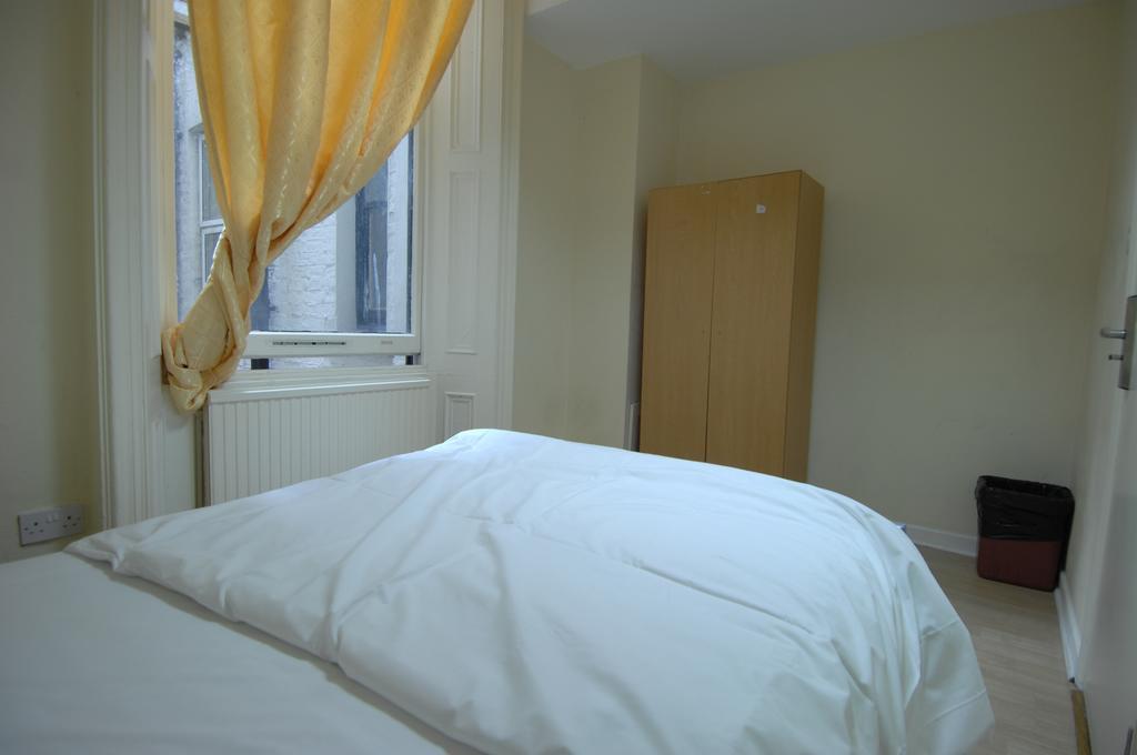 Hostel Barkston Earls Court