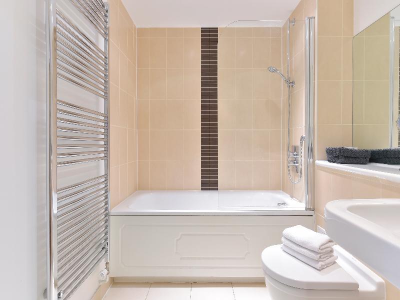 Hotel Amber Nike Apartments 4*