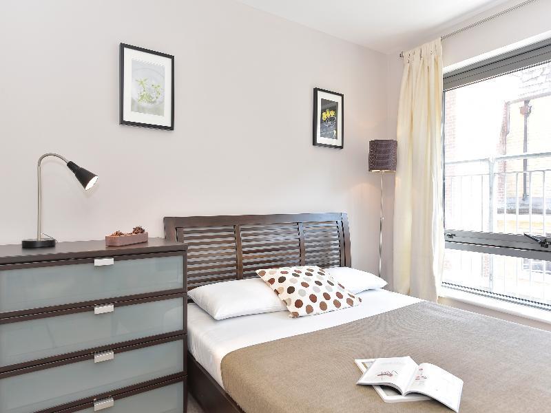 Amber Nike Apartments 4*