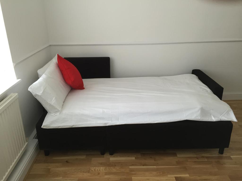 2 Bedroom Apartamento Londres