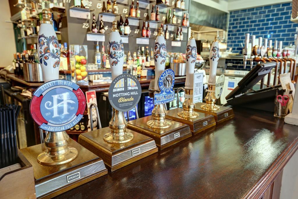 Albergue Publove @ The Exmouth Arms, Euston