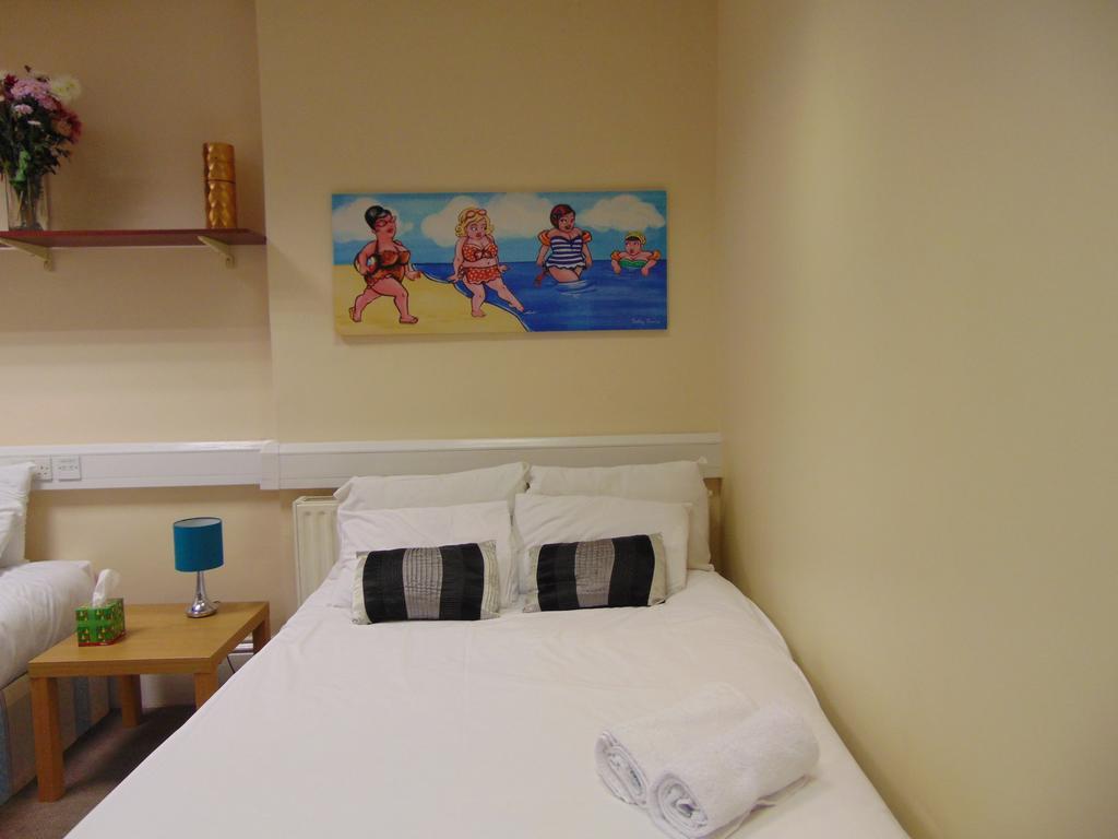 Excel Hotel