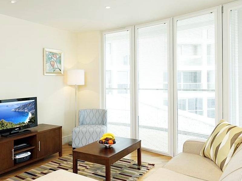 Saco Canary Wharf - Trinity Tower Apartahotel 4*