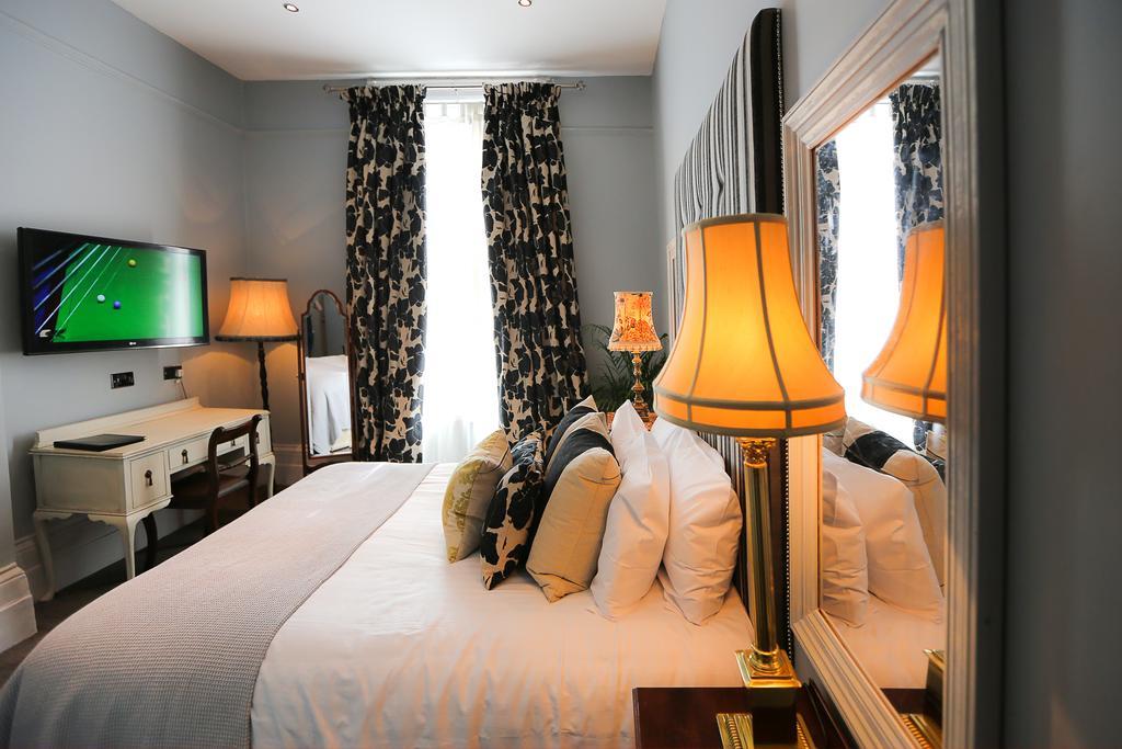The Crown And Sceptre Hotel Londres