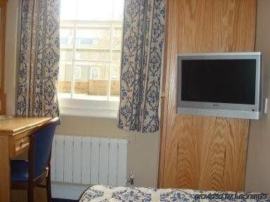 Olympic House Hotel