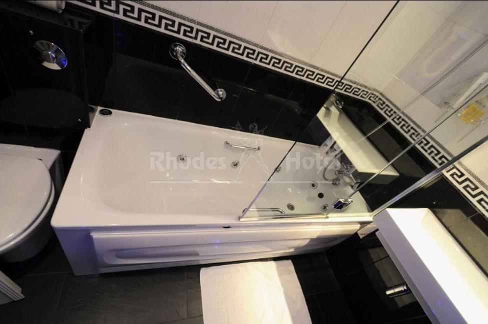 Rhodes 3* Londres