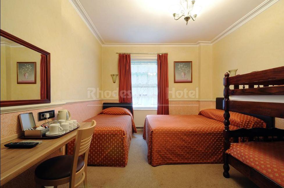 Rhodes Hotel Londres