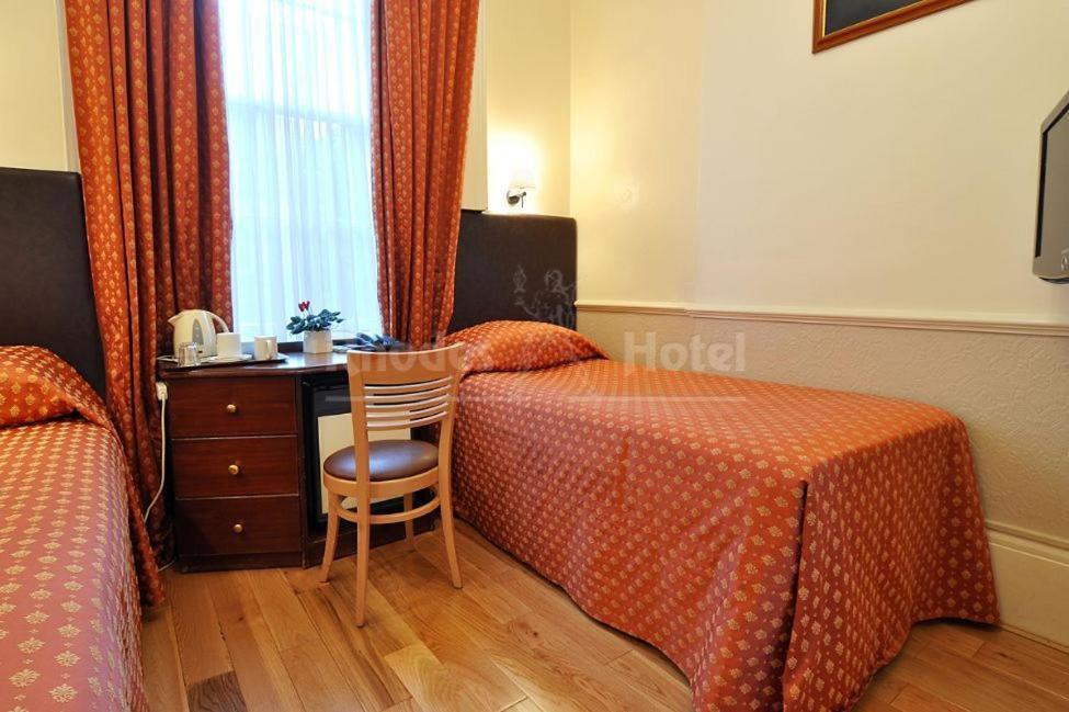 Rhodes Hotel 3*