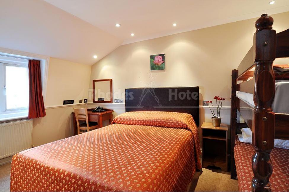 Rhodes Hotel 3*