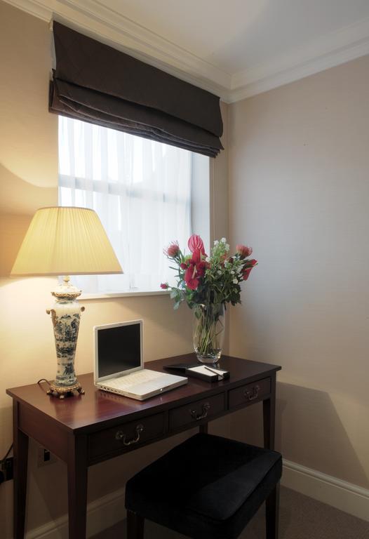 Cheval Knightsbridge Apartahotel