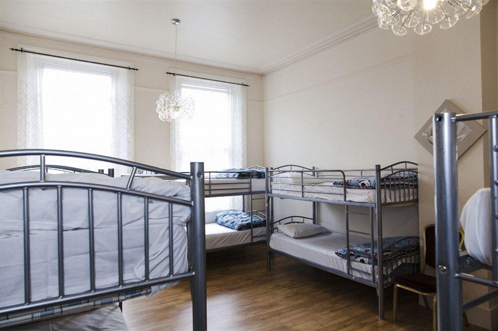 Hostel Barkston Earls Court *