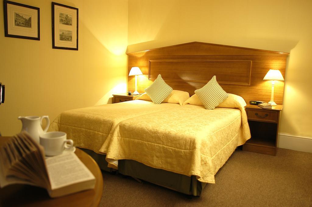 Astons 3* Londres